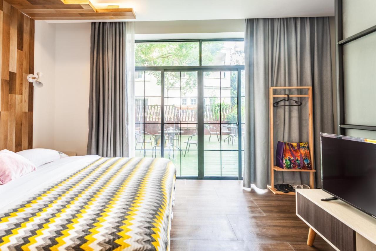 Beihai Silver Beach Yintai Time Seaview Villa Hotel Bagian luar foto