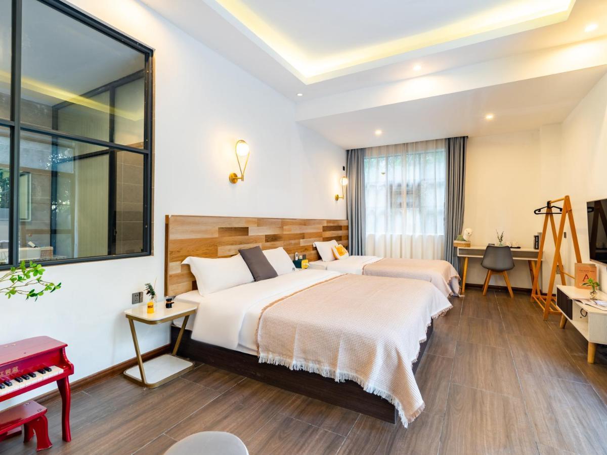 Beihai Silver Beach Yintai Time Seaview Villa Hotel Bagian luar foto
