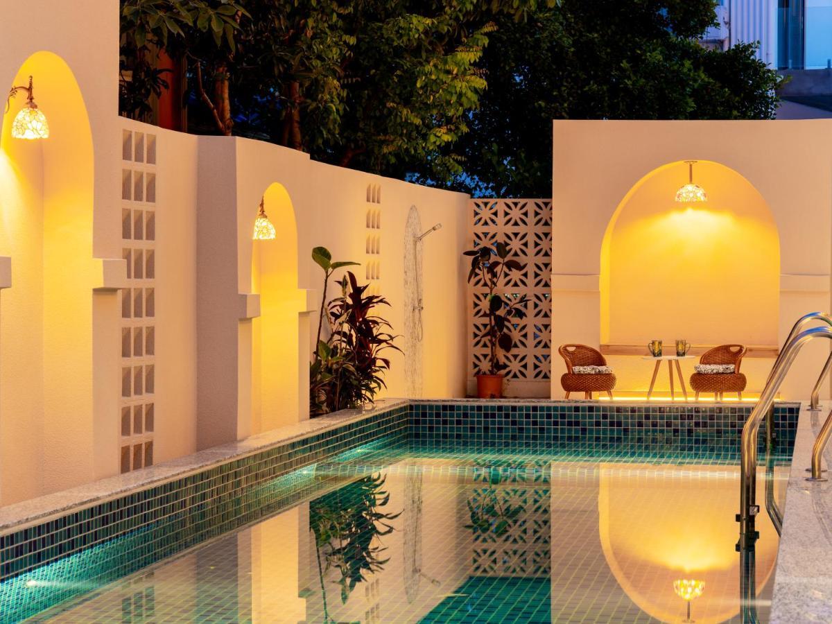 Beihai Silver Beach Yintai Time Seaview Villa Hotel Bagian luar foto