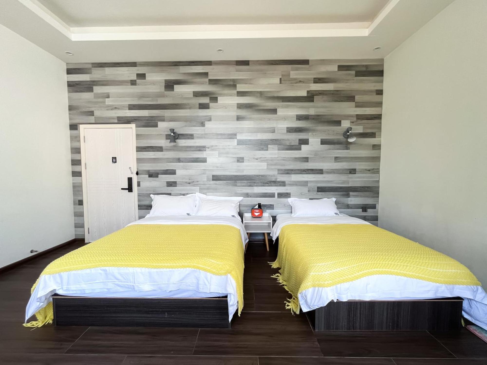 Beihai Silver Beach Yintai Time Seaview Villa Hotel Bagian luar foto