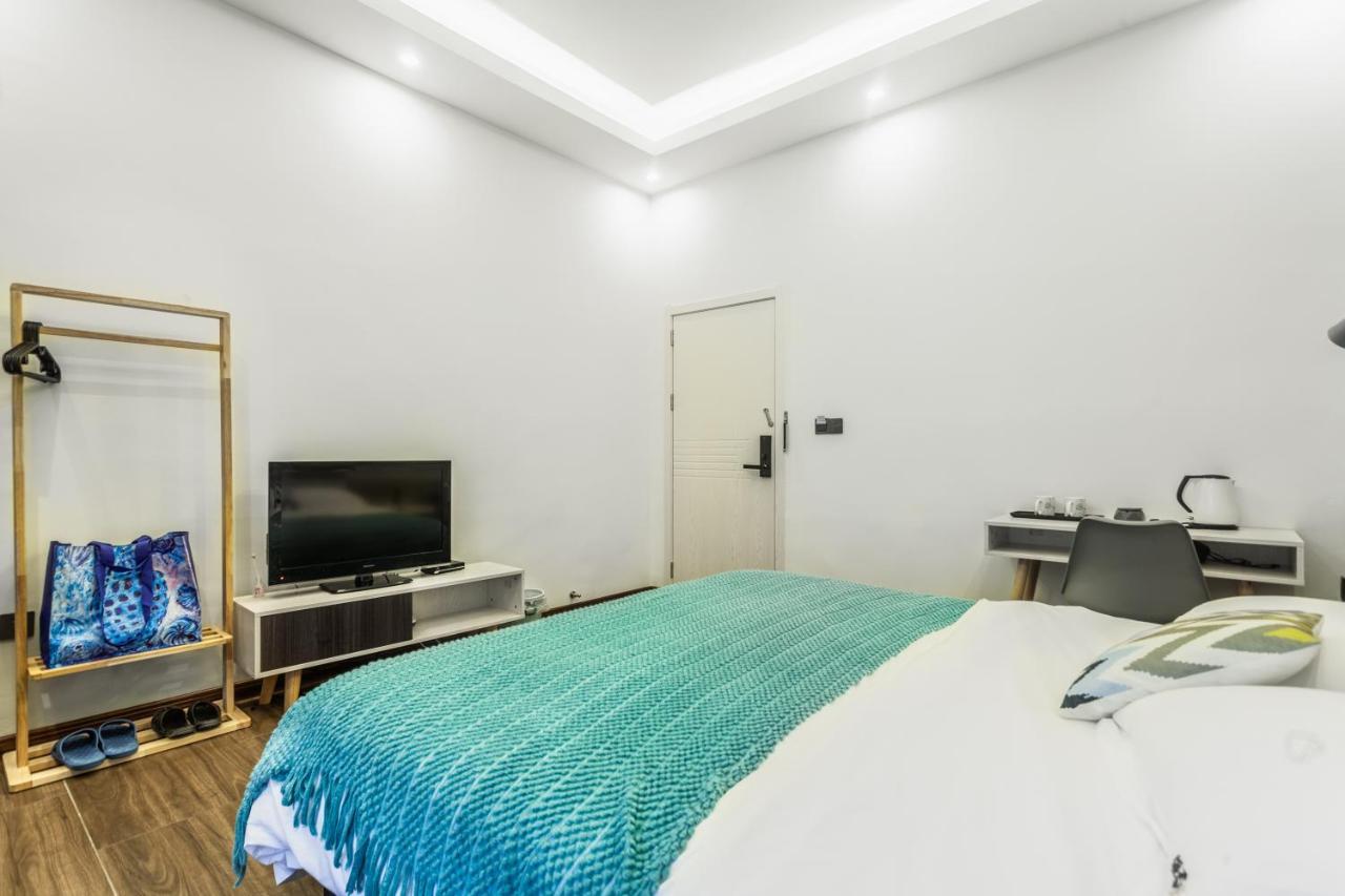 Beihai Silver Beach Yintai Time Seaview Villa Hotel Bagian luar foto